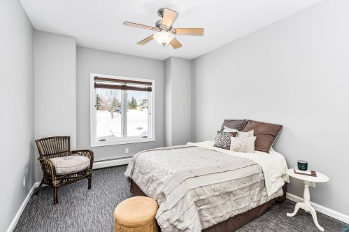 2720 Northridge Dr, Duluth MN  55811-4210 exterior