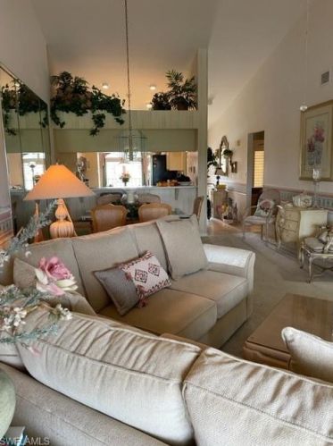 7320 Coventry Ct, Naples, FL 34104-6726