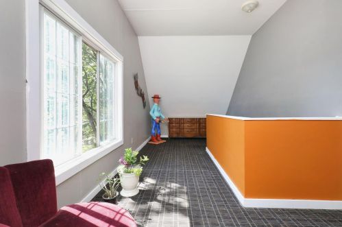 3236 James Ave, Minneapolis MN 55412-2442 exterior