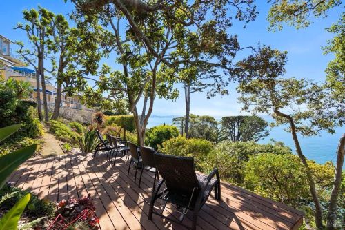 333 Belvedere Ave, Tiburon CA 94920-2429 exterior