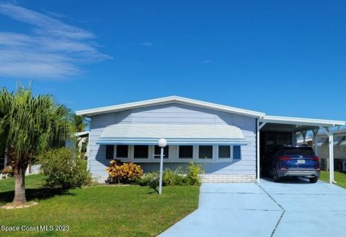 714 Bougainvillea Cir, Sebastian, FL 32976-7685
