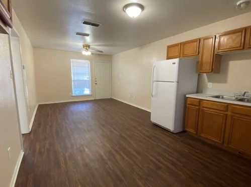 1719 Short St, Cleburne TX  76033-7139 exterior