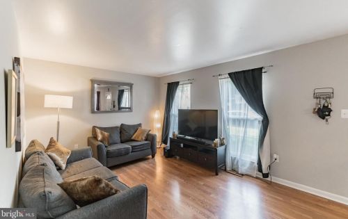 14397 Surrydale Dr, Woodbridge VA  22193-3470 exterior