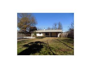 4624 Wares Ferry Rd, Montgomery AL  36109-3302 exterior