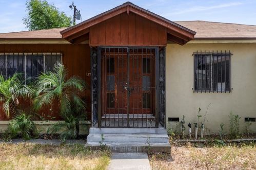 1573 16th St, San Bernardino, CA 92411-1201