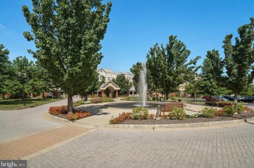 2117 Windrow Dr, Princeton NJ  08540-5023 exterior