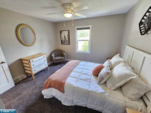 302 1st St, Chisholm MN  55719-1709 exterior