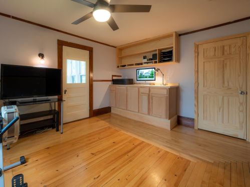 15 Pearl St, Dover NH  03820-3146 exterior