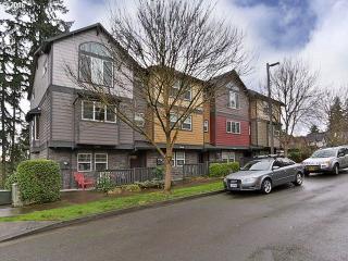 15420 Tephra Ter, Beaverton, OR 97007-9327