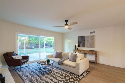 6376 Lake Como Ave, San Diego, CA 92119-3125