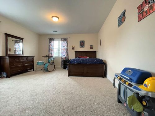 101 Niblick Ct, Cayce-West Columbia SC  29172-2593 exterior
