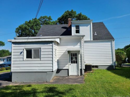 249 Wilkenda Ave, Waterbury CT  06708-3655 exterior