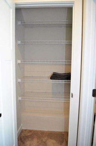 1702 Keela Dr, Pataskala OH  43062-7121 exterior