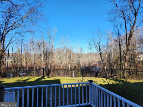 71 Pine Valley Rd, Dover, DE 19904-7105