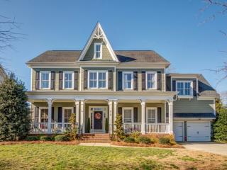 619 Oak Dr, Huntersville, NC 28078-2623