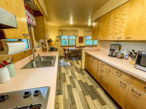 311 Lake St, Beaver Dam WI  53916-1231 exterior