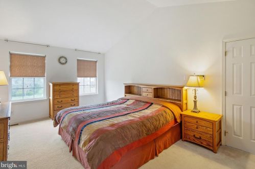 15 Lake Narraticon Dr, Swedesboro NJ  08085-3417 exterior