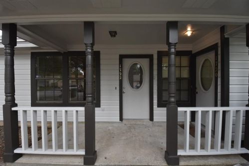 1722 Hazelwood St, Conroe TX  77301-4014 exterior