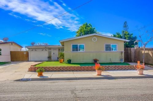 5441 Norwich St, San Diego, CA 92117-2339