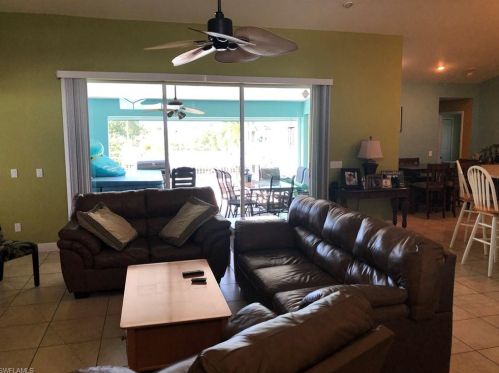 230 15th Ter, Cape Coral, FL 33909-1104
