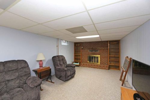 304 Fairmont Ave, Mount Vernon OH  43050-4624 exterior