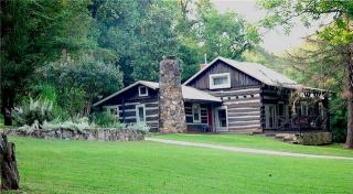 540 Front St, Clarksville, TN 37043-5710