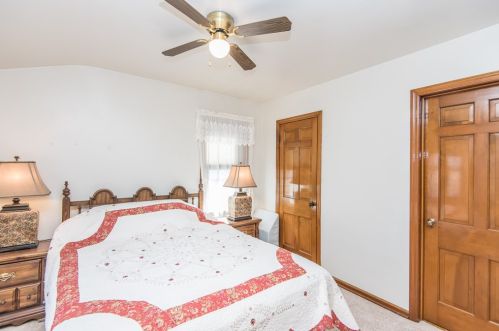 2906 Allerton Ave, Milwaukee WI 53235-5737 exterior