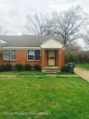 134 Eastview Dr, Memphis TN  38111-3625 exterior