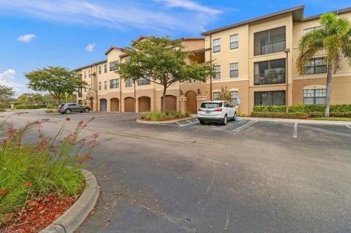 13000 Positano Cir, Naples FL  34105-4916 exterior