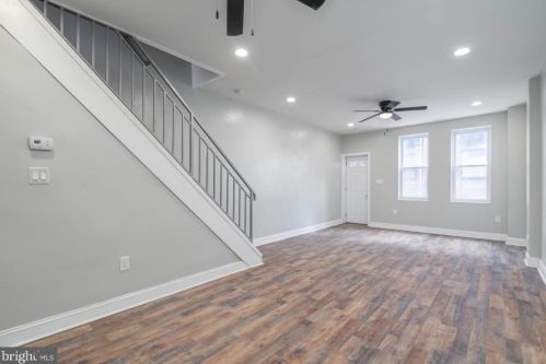 2235 Earp St, Philadelphia PA 19147-5807 exterior