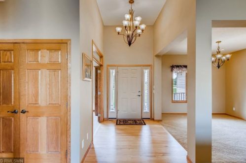 1663 Waters Edge Dr, New Johannesburg, WI 54017-6584