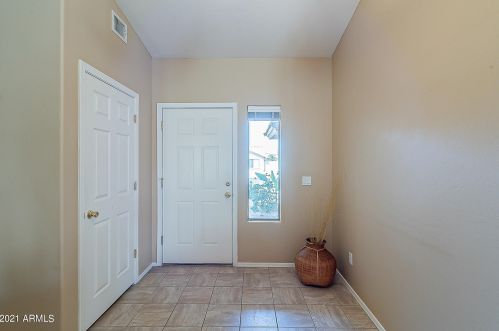 6053 Villa Theresa Dr, Glendale AZ  85308-1199 exterior