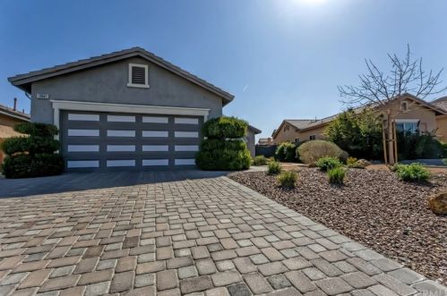 13541 Princeton Dr, Victorville, CA 92392-8303