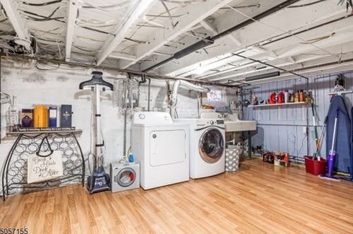 17 Woodside Ave, Little Falls NJ  07424-1315 exterior