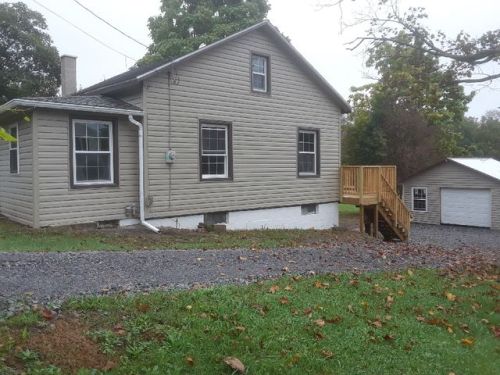 123 Suedberg Rd, Lincoln Colliery, PA 17963-9793