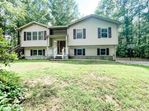 28 Ledge Hill Rd, North Sterling, CT 06377-2001