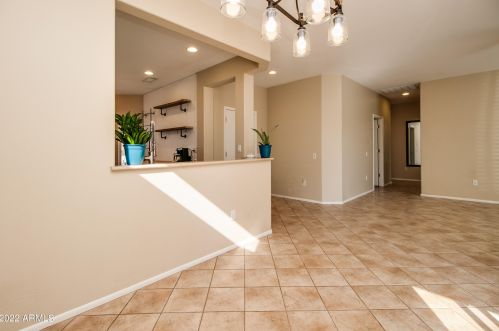 15223 Pasadena Dr, Sun City AZ 85374-8540 exterior