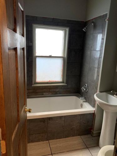 2432 Burleigh St, Milwaukee WI 53206-1205 exterior