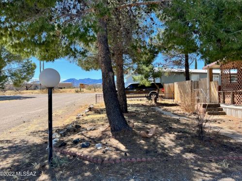 182 Warren Rd, Mescal, AZ 85602-7752
