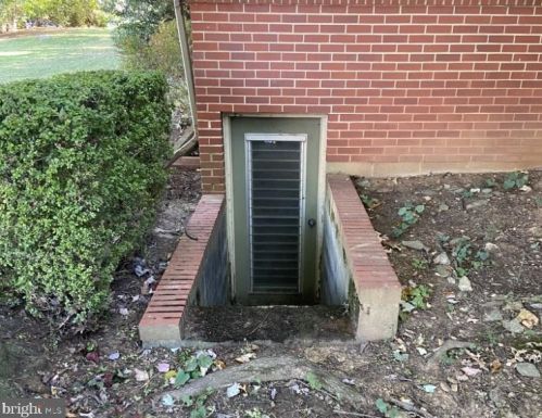 305 Earl St, Lees Cross Roads PA  17257-1204 exterior