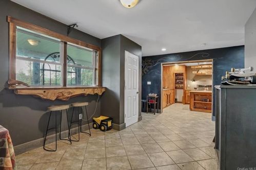 259 Shaw Rd, Middletown NY  10941-3246 exterior