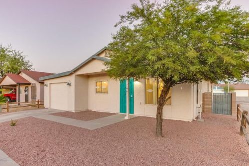 1766 Silver Mountain Pl, Tucson, AZ 85745-1900