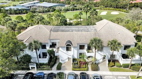 7449 Glendevon Ln, Delray Beach, FL 33446-2802