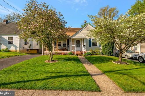 8 Lovelace Ave, New Castle, DE 19720-1141