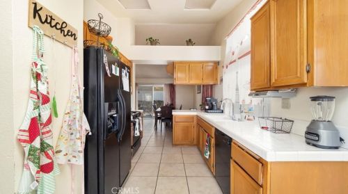 14599 Ponderosa Ranch Rd, Victorville CA  92392-6178 exterior