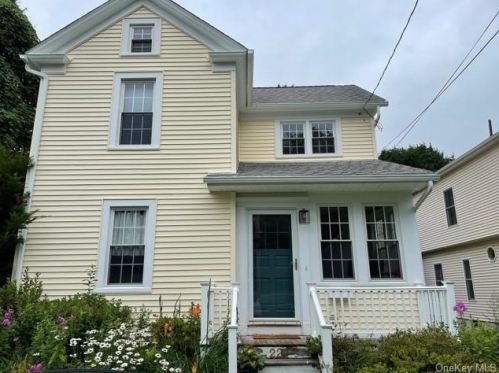 22 Algernon St, Cornwall, NY 12518-1219