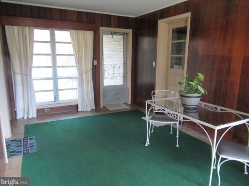 1819 Spg Rd, Carlisle PA 17013-1151 exterior