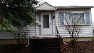 2225 Charlotte Ave, Fort Wayne IN  46805-3711 exterior