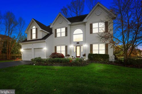 3786 Brandon Way, Gardenville, PA