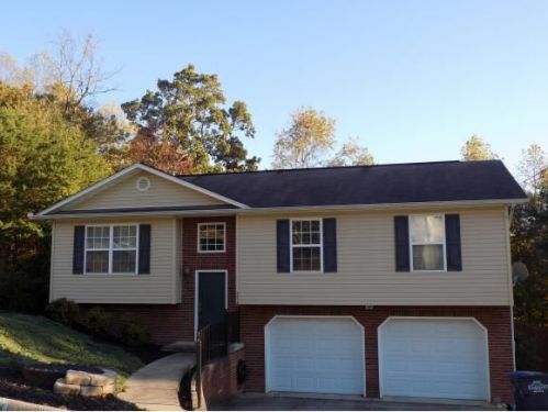 1113 Faye St, Kingsport, TN 37660-8474
